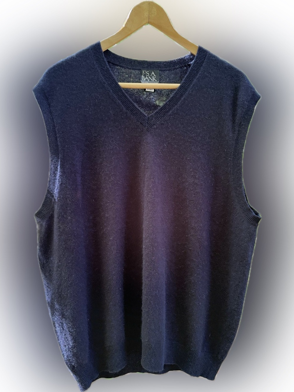 Jos. A. Bank Men's Dark Navy V-Neck Sweater Vest